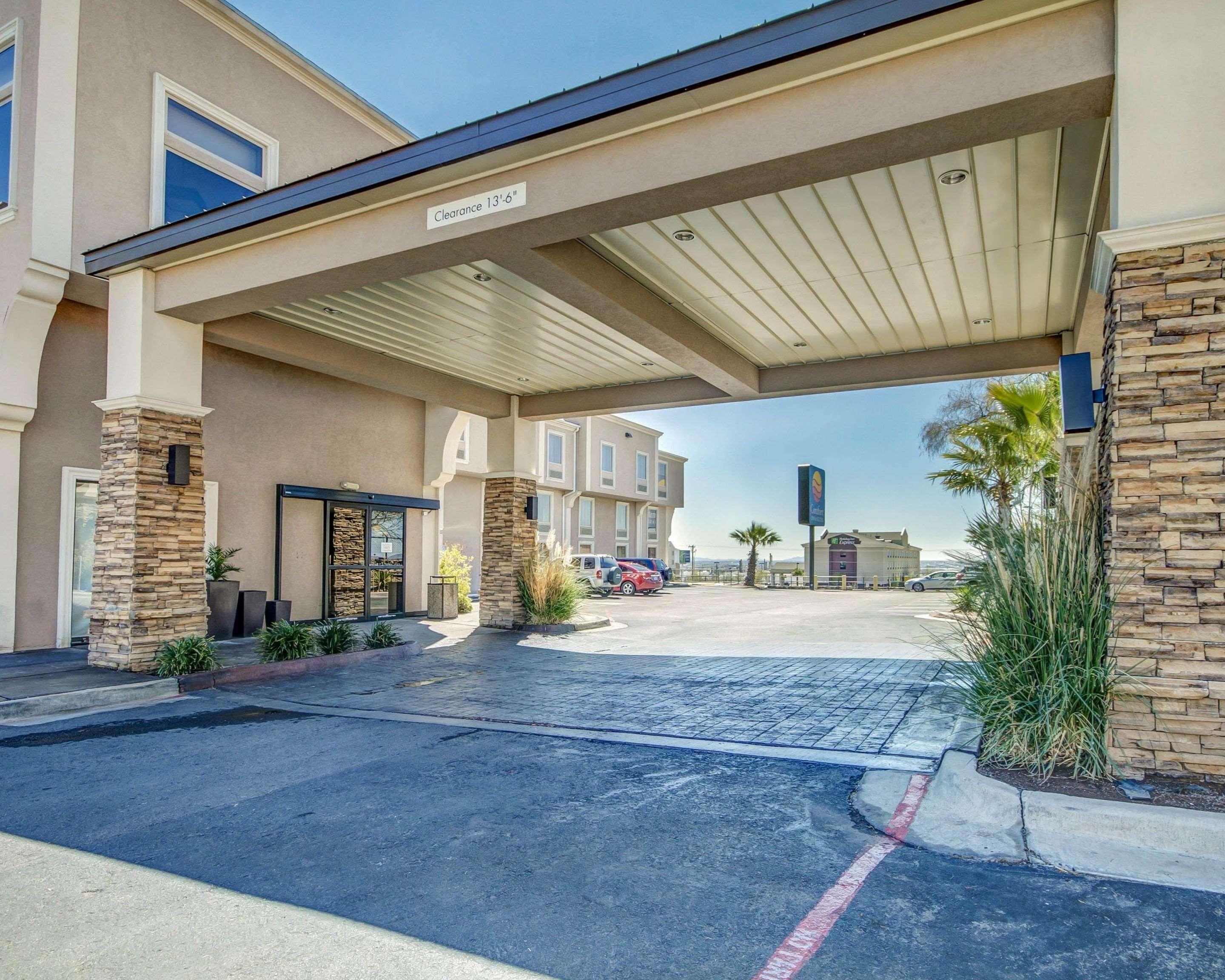 Comfort Inn & Suites I-10 Airport El Paso Kültér fotó